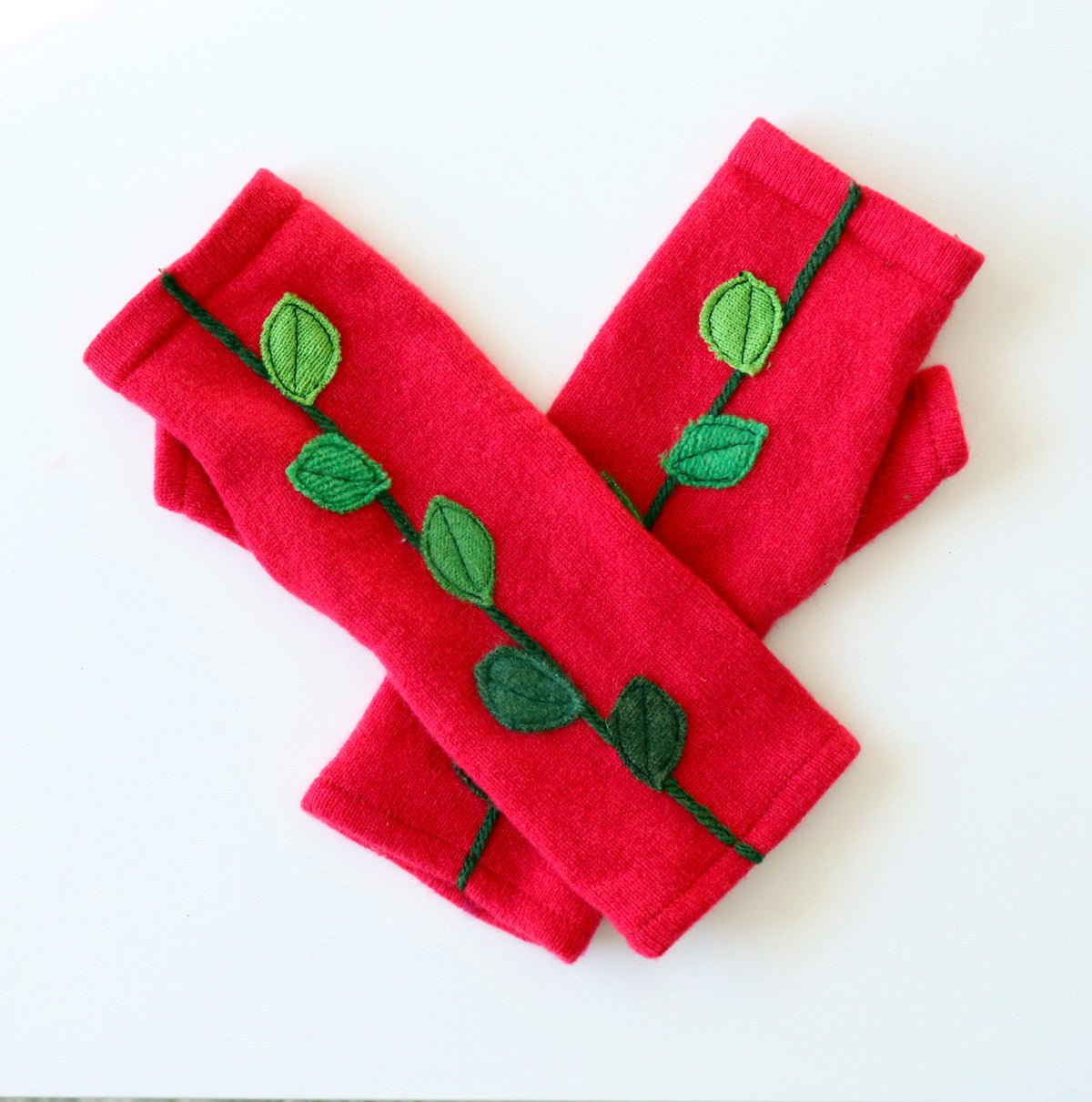 Green Vine on Red Cashmere Fingerless Gloves - BESPOKE PROVISIONS INC