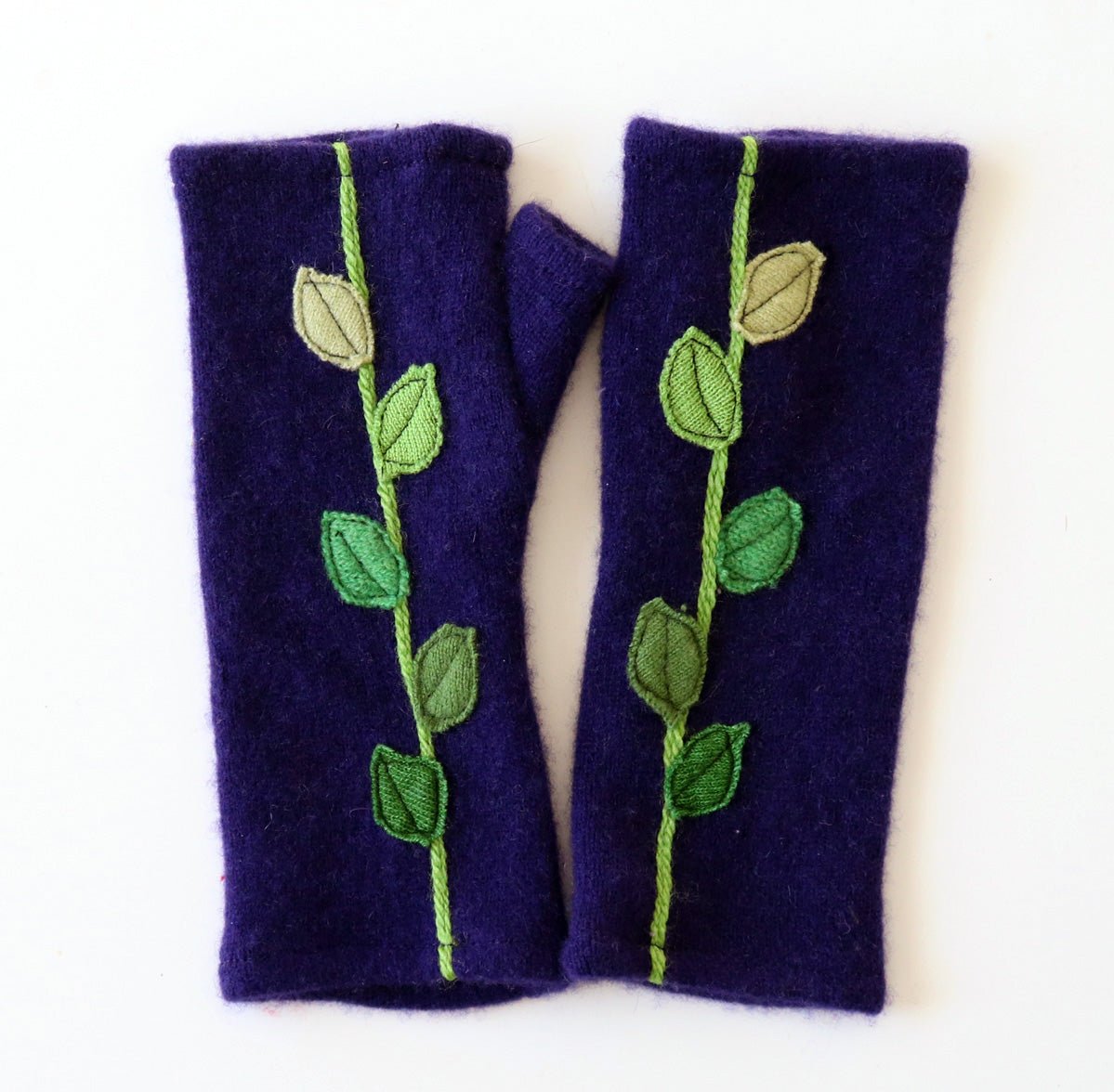 Leaves on Purple Cashmere Fingerless Gloves - BESPOKE PROVISIONS INC